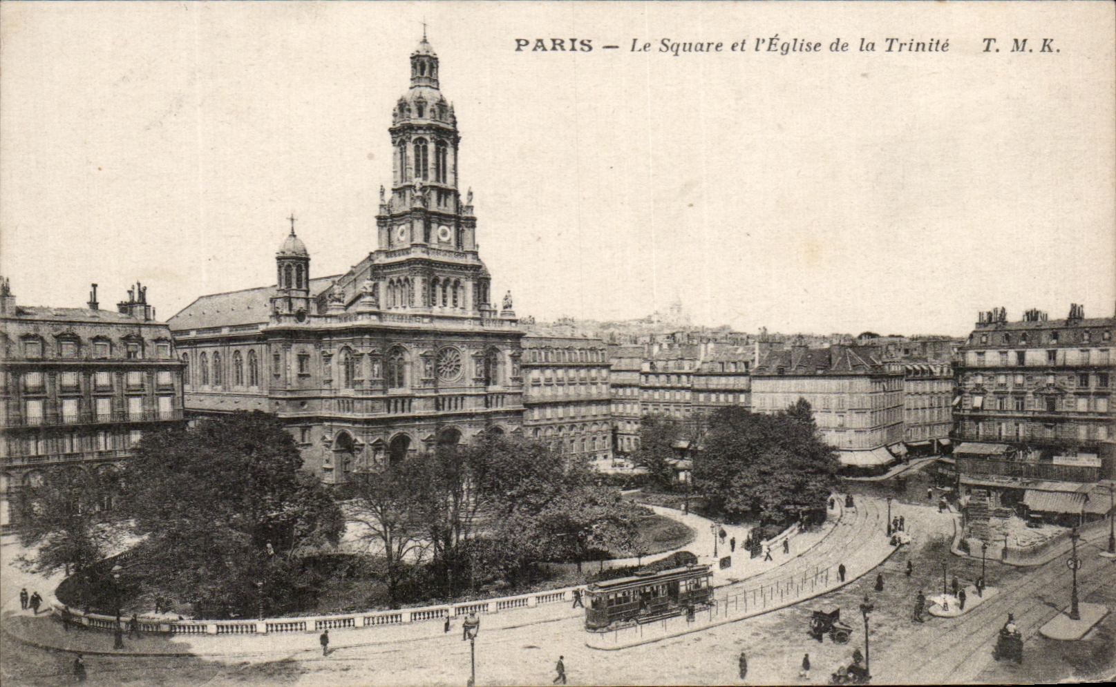 CPA Paris the Public garden And the Church Of the Trinity