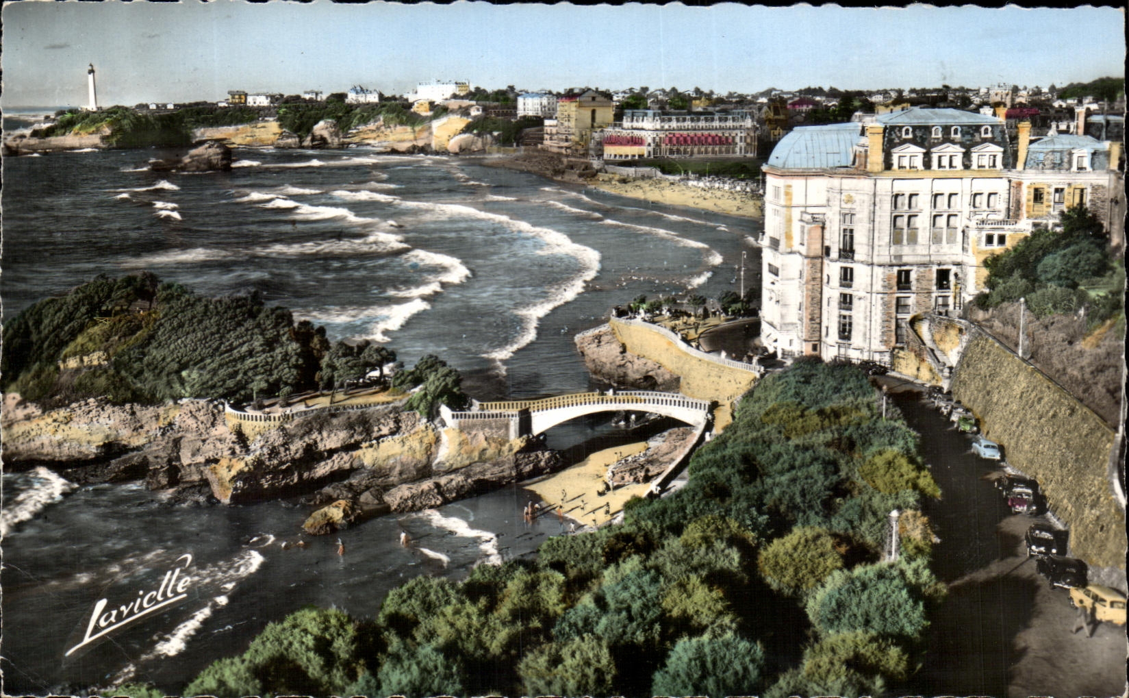 CPSM Biarritz Vue Generale Sur Le Basta La Grande Plage Et Le Phare