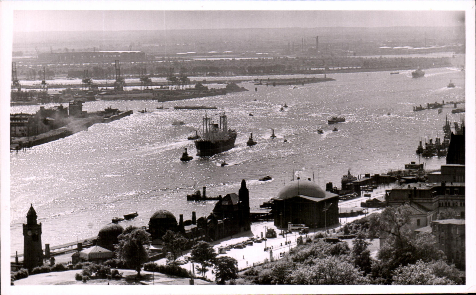 Puerto del barco de CPSM