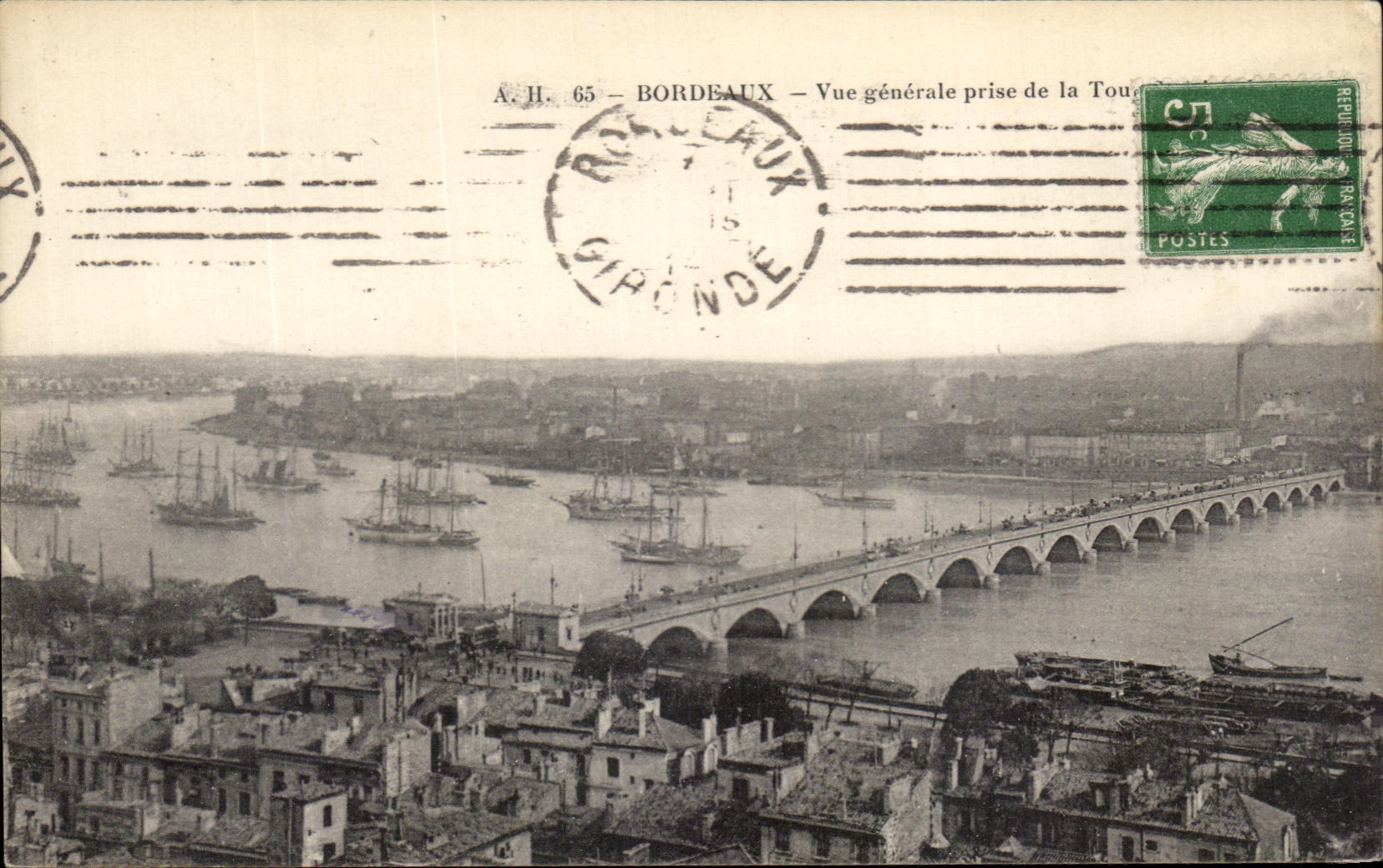 CPA Bordeaux View taken of the Tower Boats