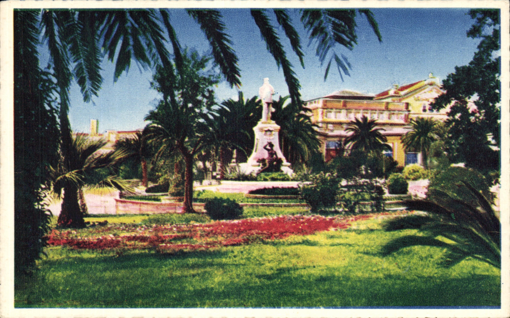 CPA Cannes Gardens And the Edouard Monument