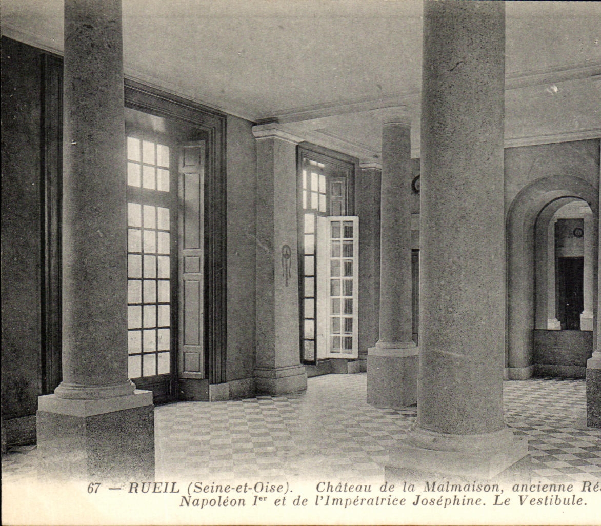 CPA Rueil Castle of Malmaison Old Residence of the Napoleon Emperor and the Josephine Empress the hall