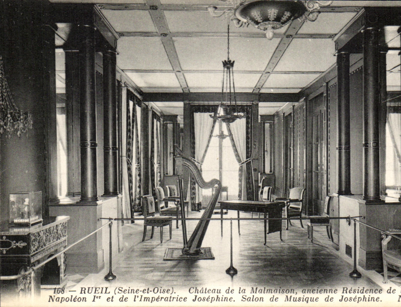 CPA Rueil Castle Of Malmaison Old Residence Of Napoleon And the Josephine Empress Grips