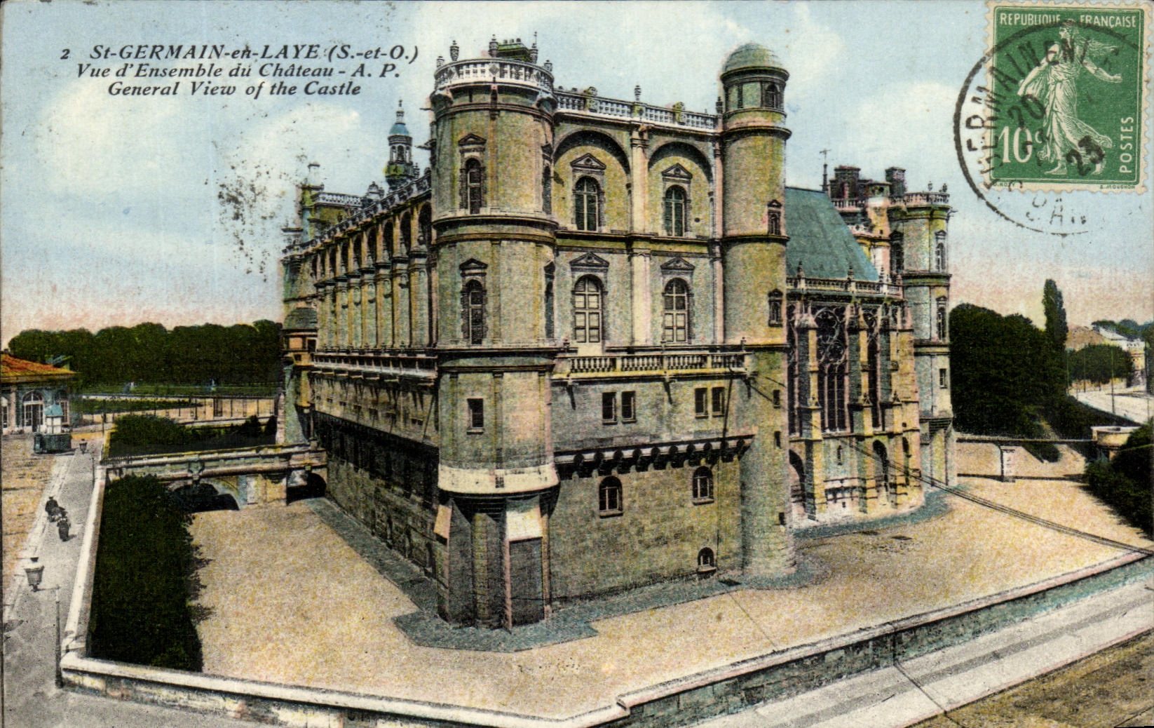 CPA St Germain en Laye Vue d'Ensemble du Chateau