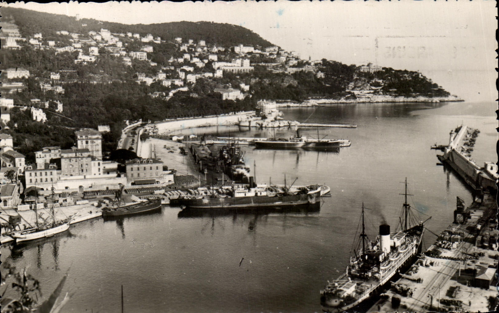 Entrada de CPSM Niza del puerto y de los barcos del boro del montaje