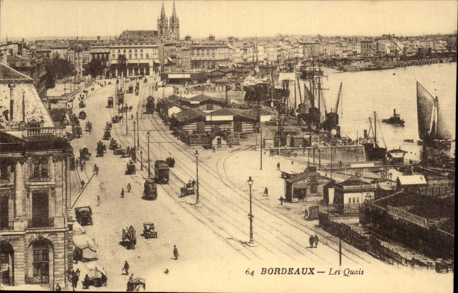 CPA Bordeaux the Quays Boats