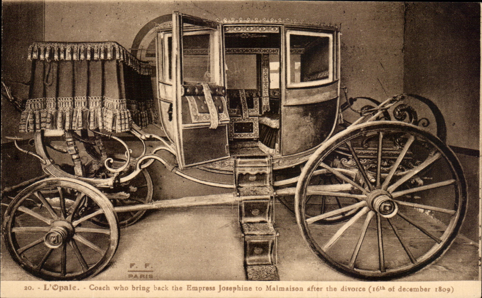 CPA the opal Rueil Malmaison Castle