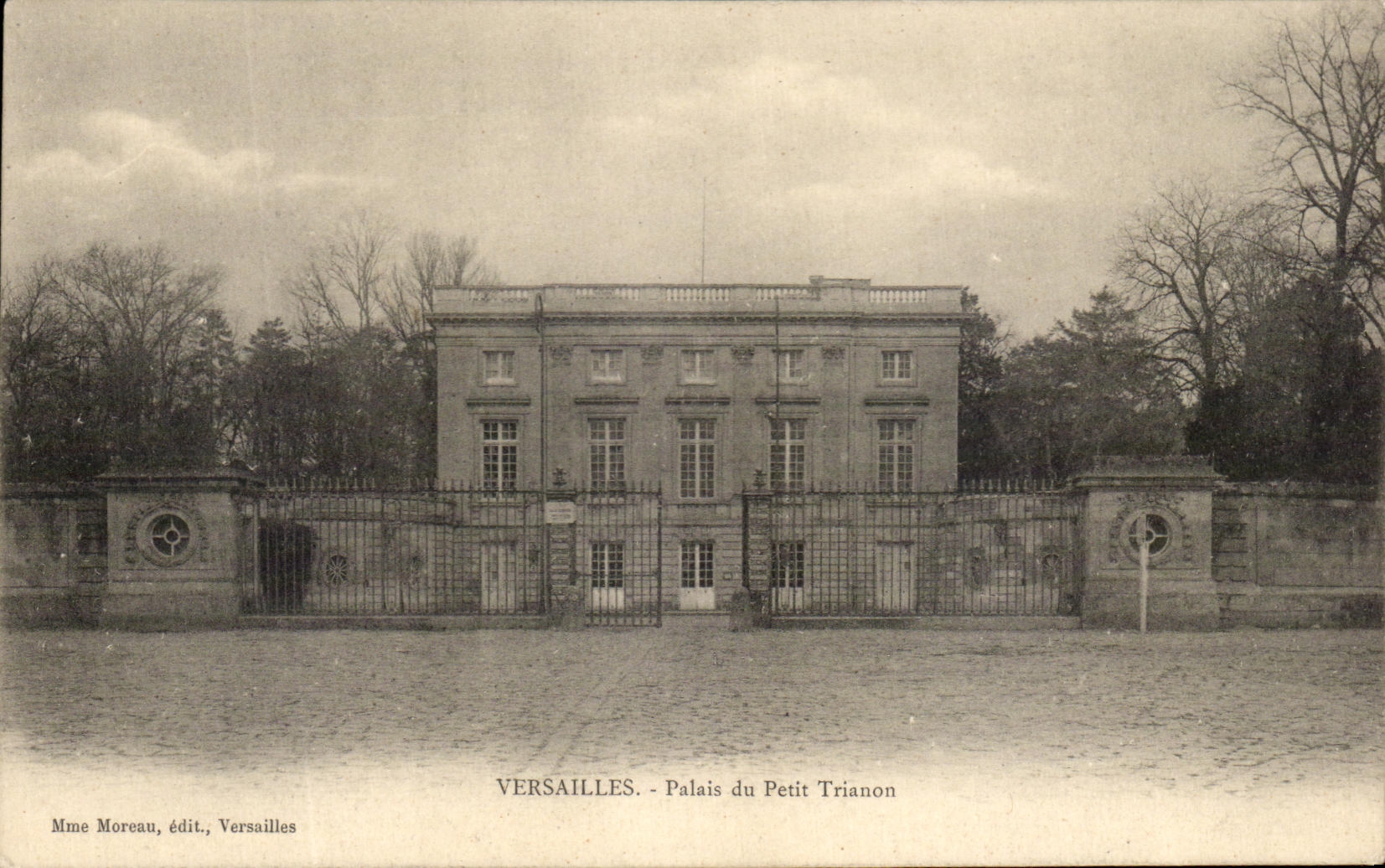 CPA Versailles Palate Of the Trianon Point