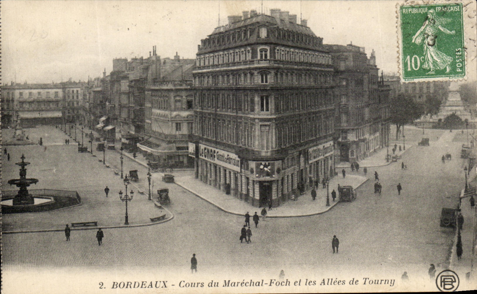 CPA Bordeaux Course of the Foch Marshal and the Alleys of Tourny