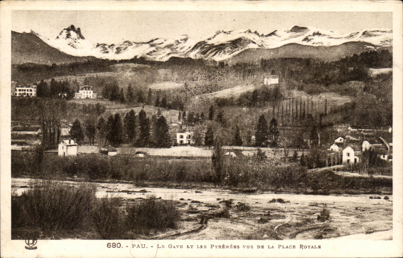 CPA Pau Gave and Pyrenes Seen Of the Royal Place