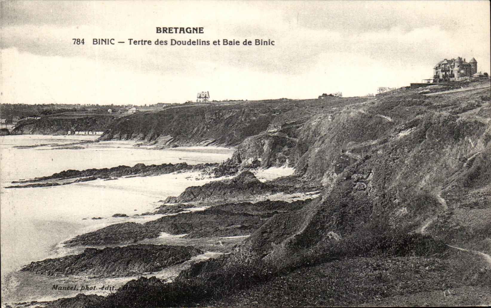 CPA Bretagne Binic Tertre des Doudellins et Baie de Binic