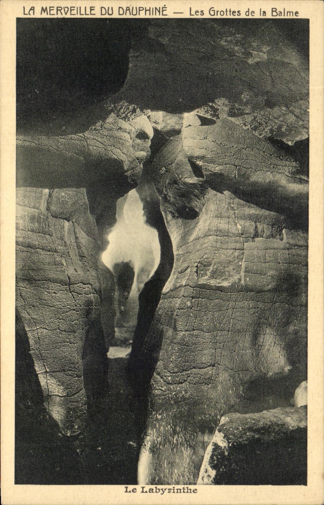 CPA La Merveille Du Dauphine Les Grottes de la Balme Le Labyrinthe