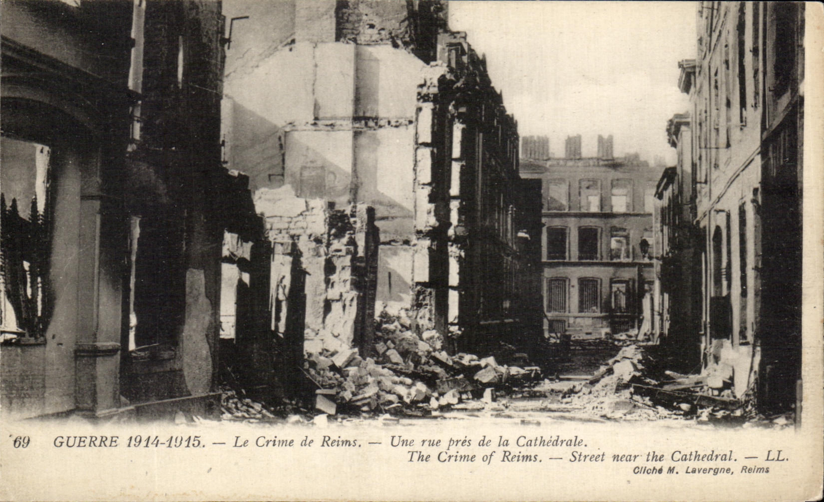 CPA War the Crime of Rheims a street close to the Cathedral The Crime off Rheims Militaria