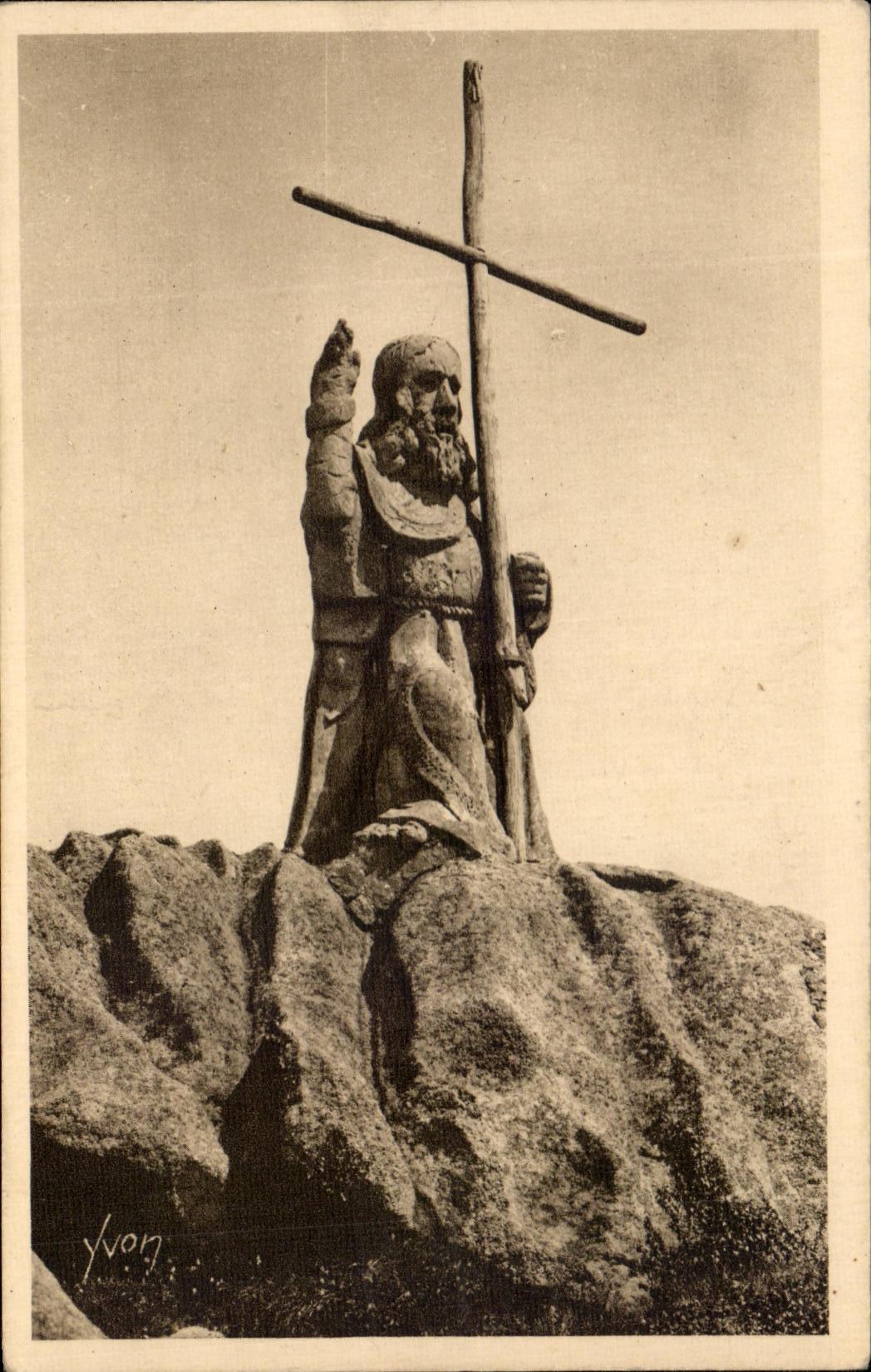 CPA La Douce France Cote De Grant Tregastel Le Pere Eternel