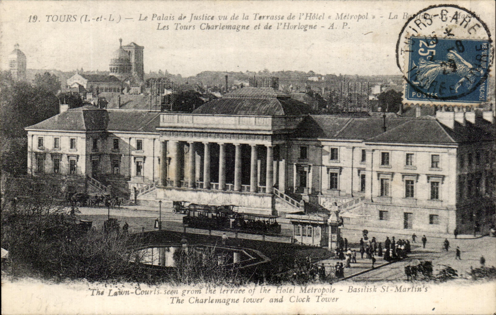 CPA Tours Le Palais se Justice vu de la Terrasse de l'Hotel Metropol