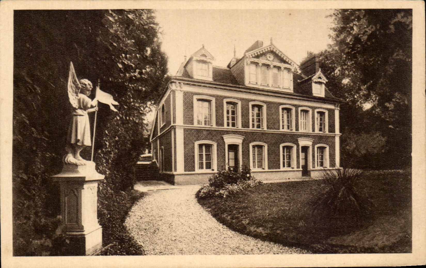 CPA Buissonnets Lisieux