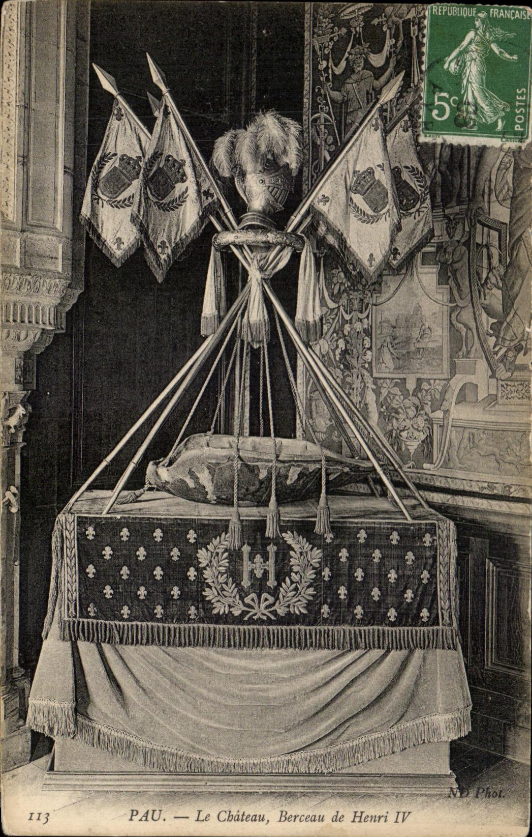 CPA Pau Le Chateau Berceau de Henri IV