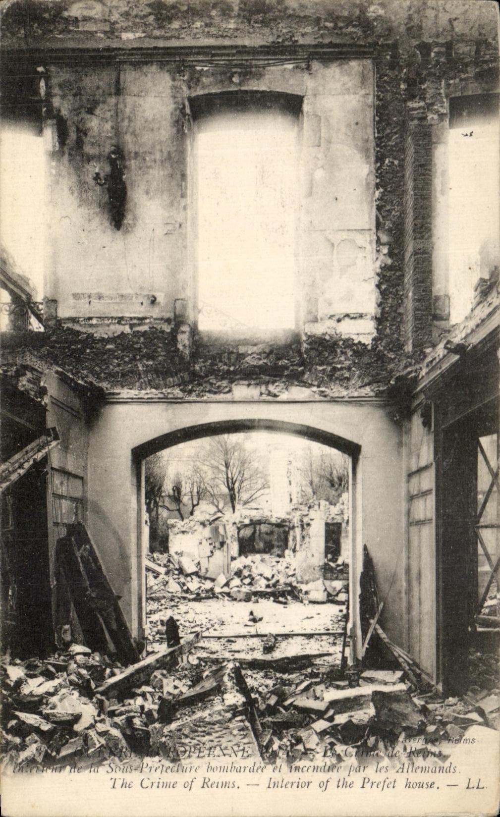 CPA the crime of Rheims Under Militaria Prefecture