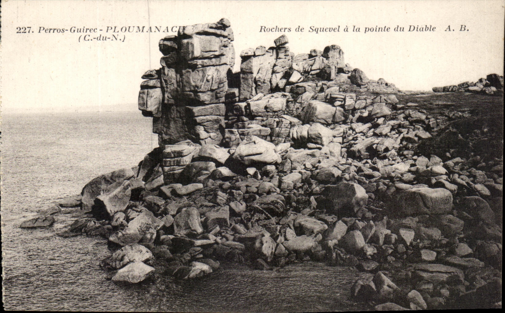 CPA Perros Guirec Ploumanach Rocks De Squevel With the Point Of the Devil