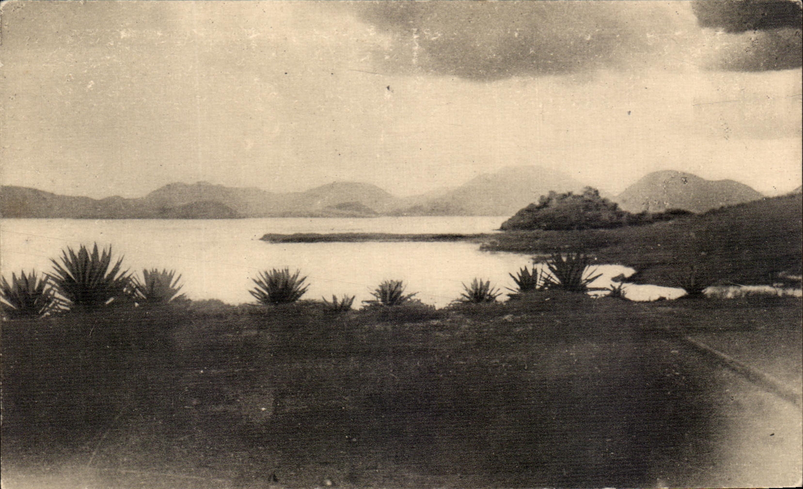 CPA Madagascar the Lake Itasy