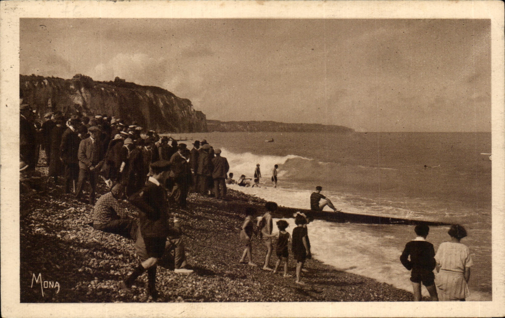 CPA Les Petits Tableaux de Normandle Dieppe Sur la Plage