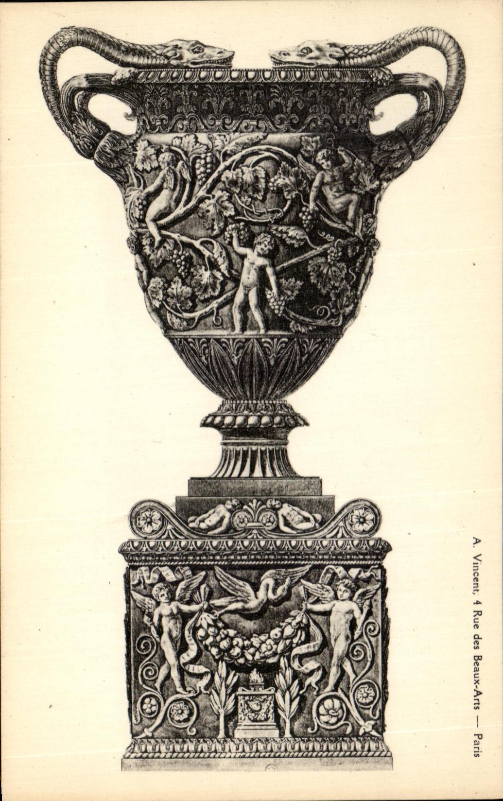 CPA Vase antiquite