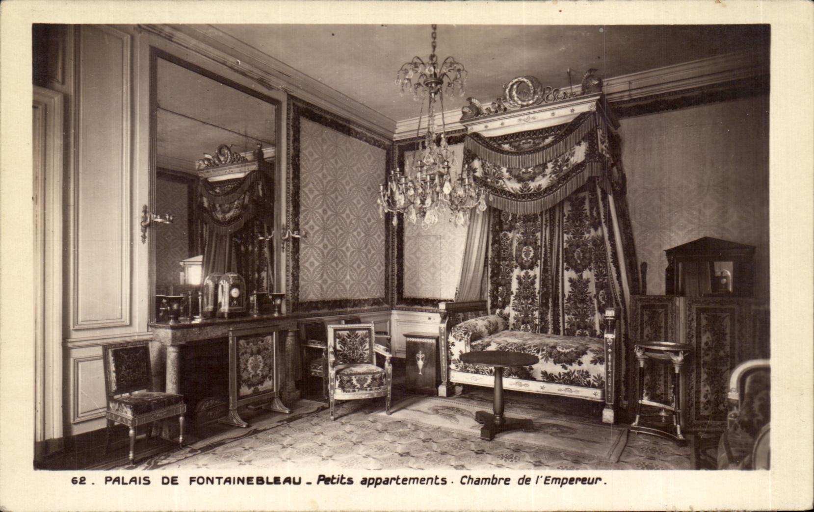 CPA Small Palates De Fontainebleau apartment room of I' Empereur