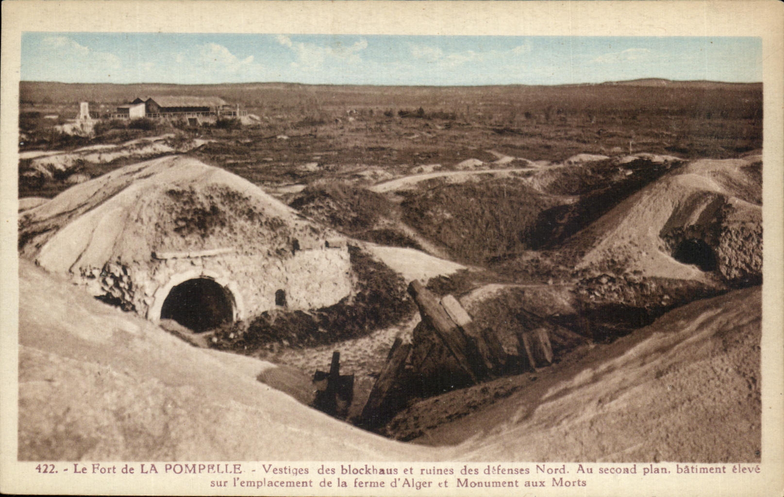 CPA Le Fort De La Pompelle Vestiques Des Blockaus Et Nord Au Second Plan Militaria