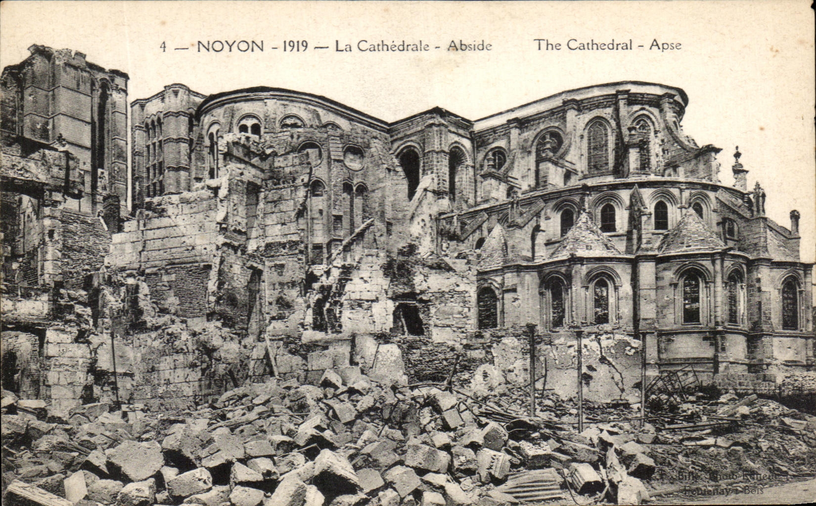 Limite-linea de CPA el Apse de Militaria de la catedral