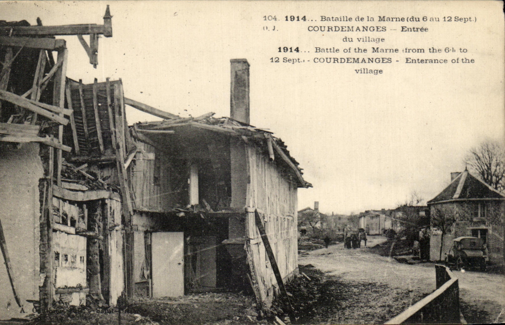 CPA Bataille de la Marne Courdemanges Entree du village Militaria