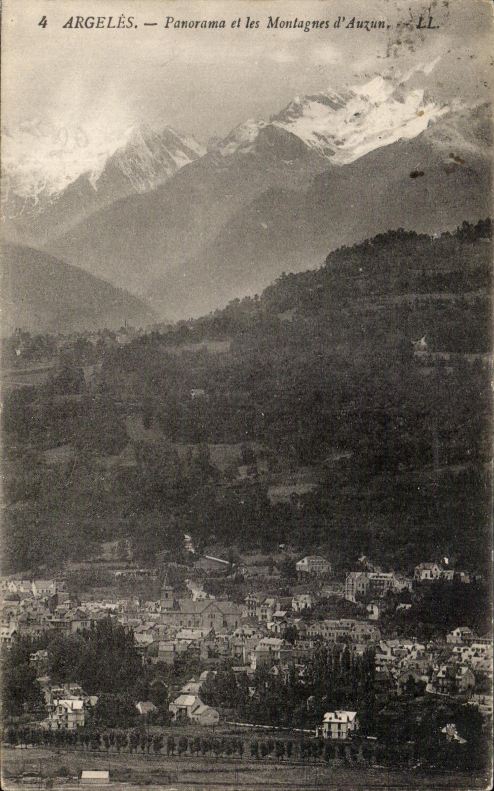 Panorama de CPA Argeles y montanas de Auzun