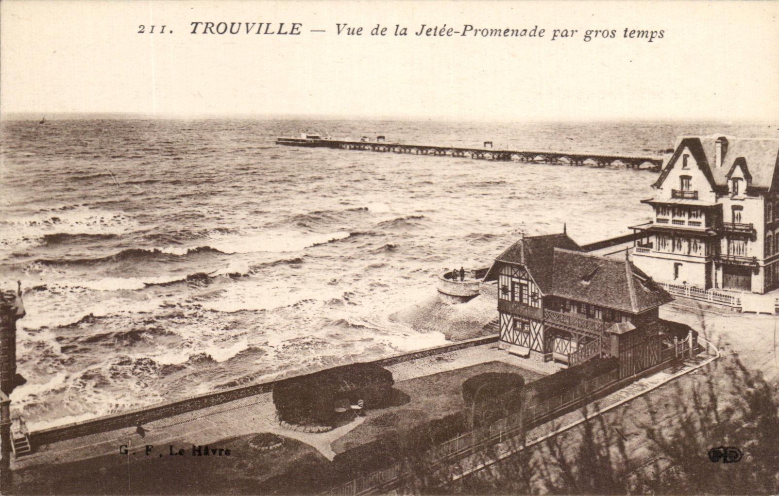 CPA Trouville Seen Of the Pier Walk By Heavy weather