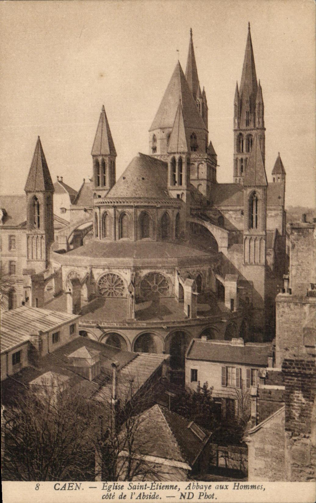 CPA Caen Eglise Saint Etienne Abbaye aux hommes cote de l'abside