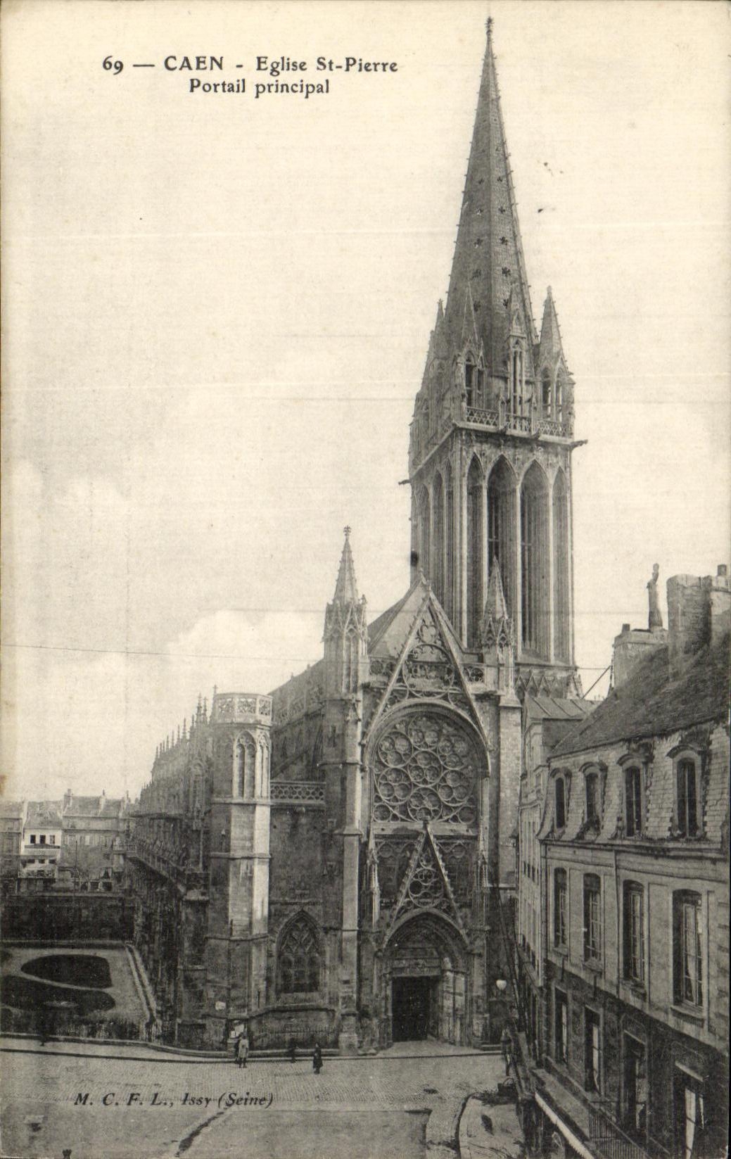 CPA Caen Eglise St Pierre Portail Prinicpal