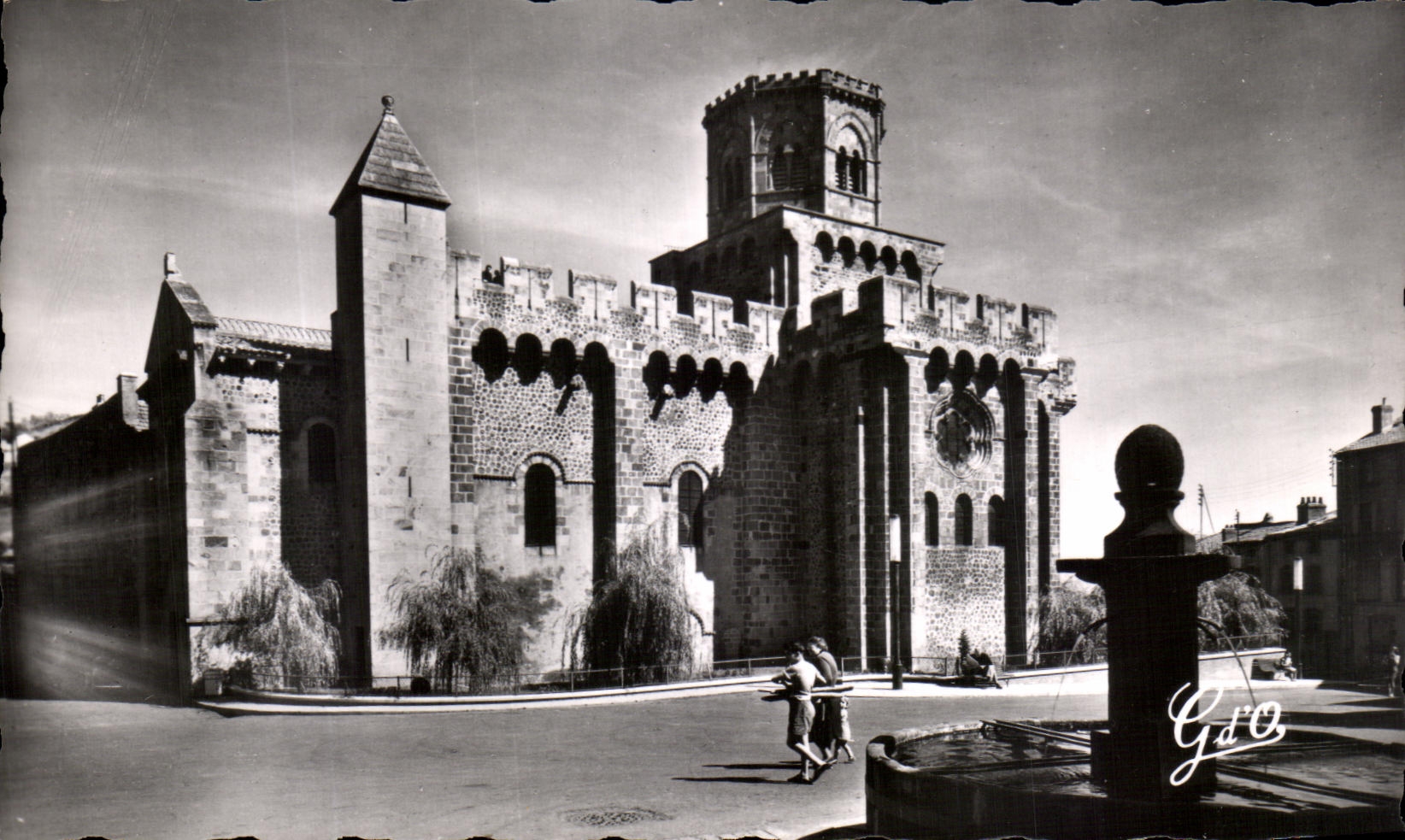 CPA Royat Church Saint Light Southernmost Frontage