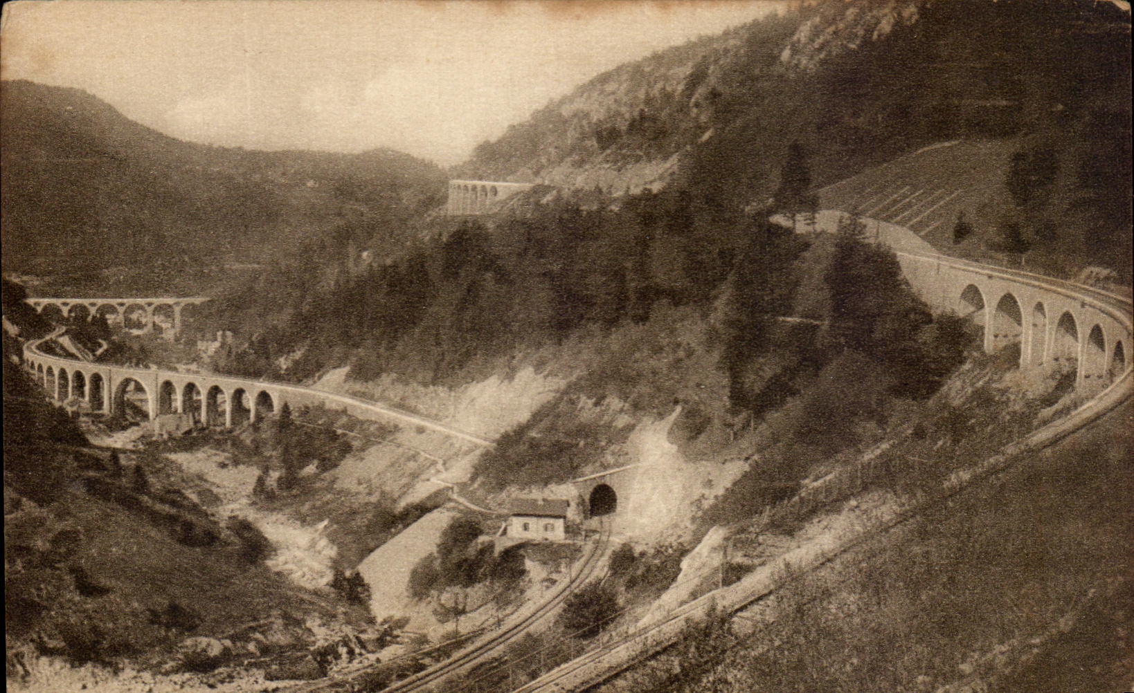 CPA Morez Four Viaducts on the lines Morez Andelot and St Claude