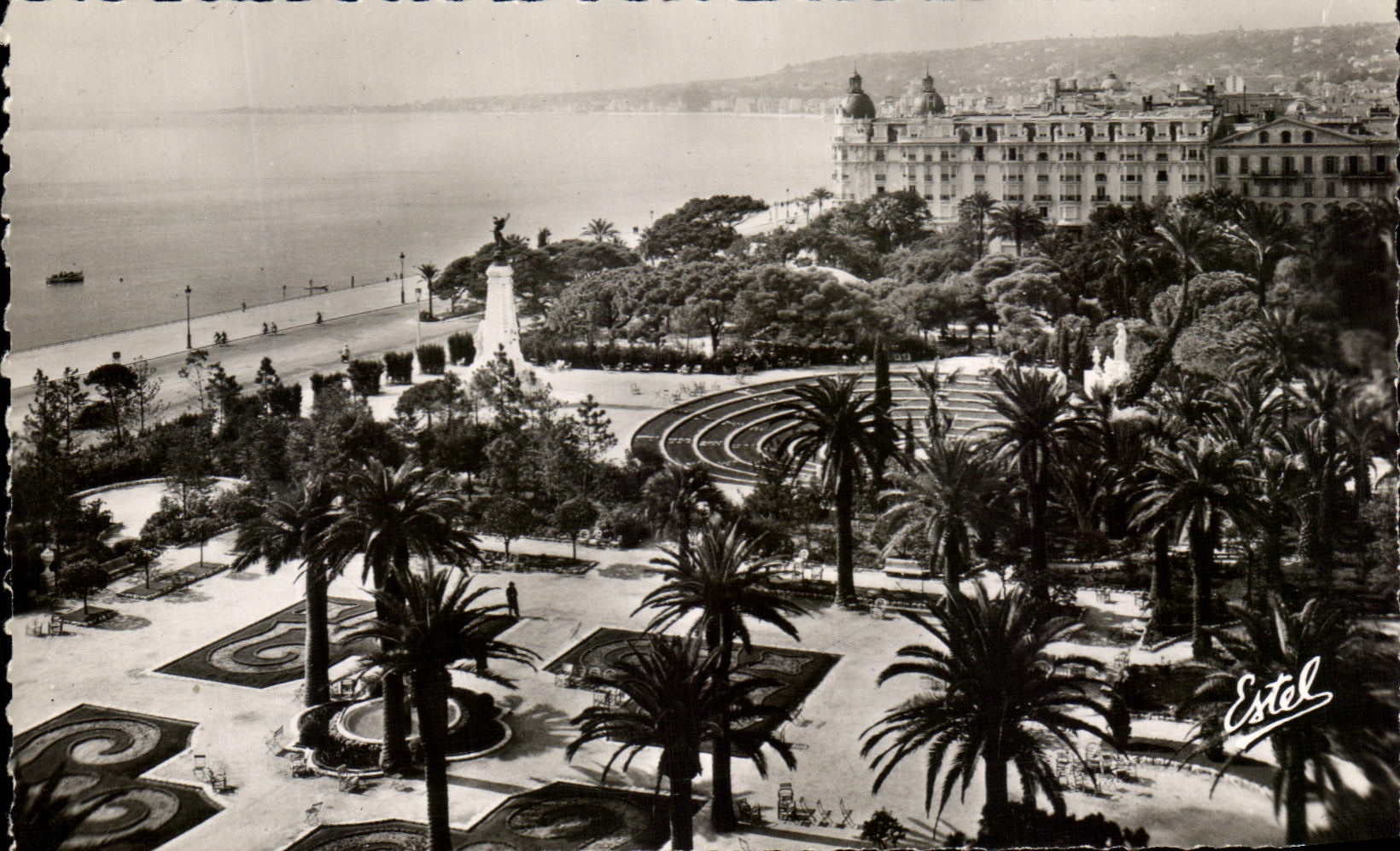 Niza de CPA vista en los jardines Albert 1r y el teatro al aire libre
