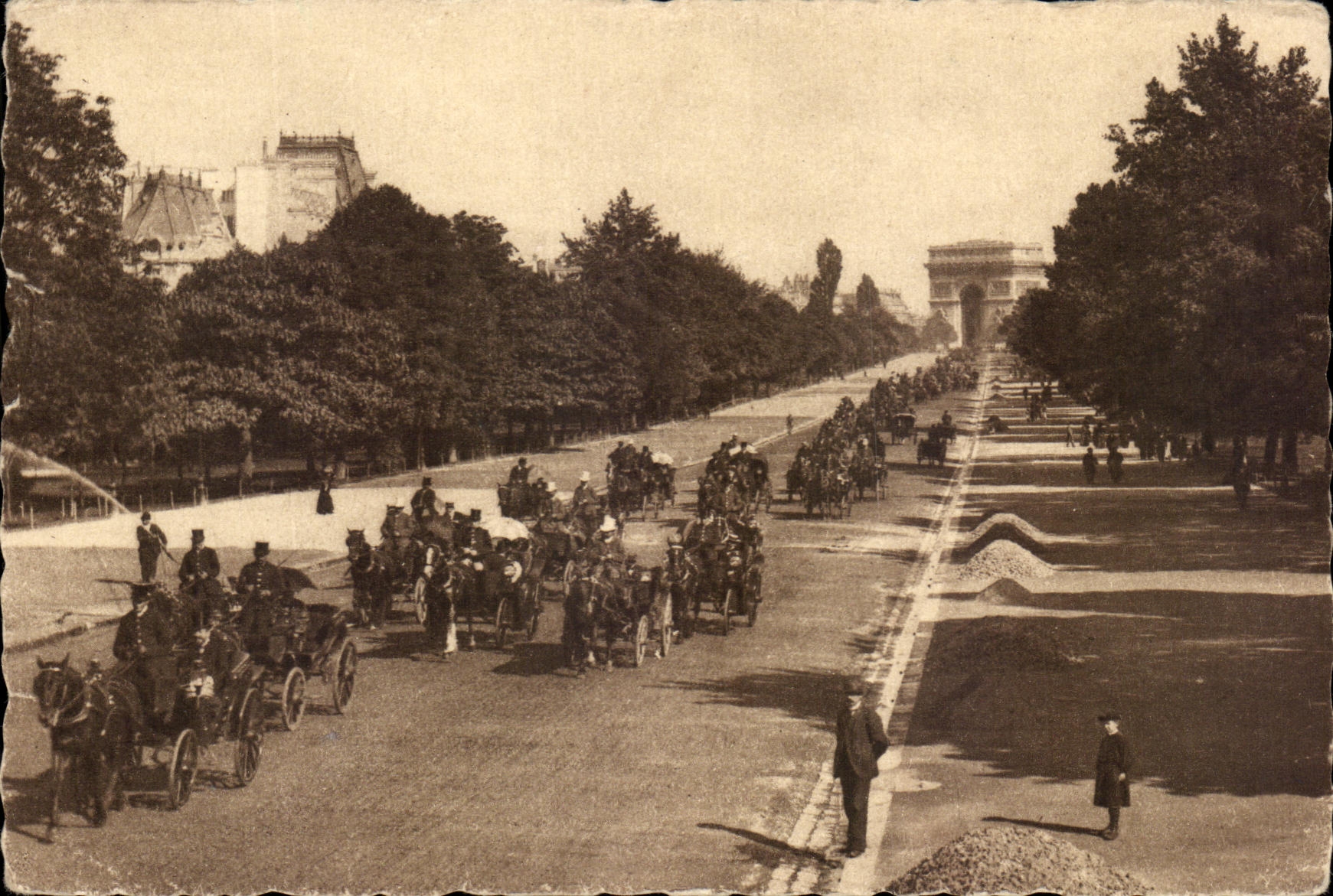 CPA Paris Avenue Du Bois Depart les Courses