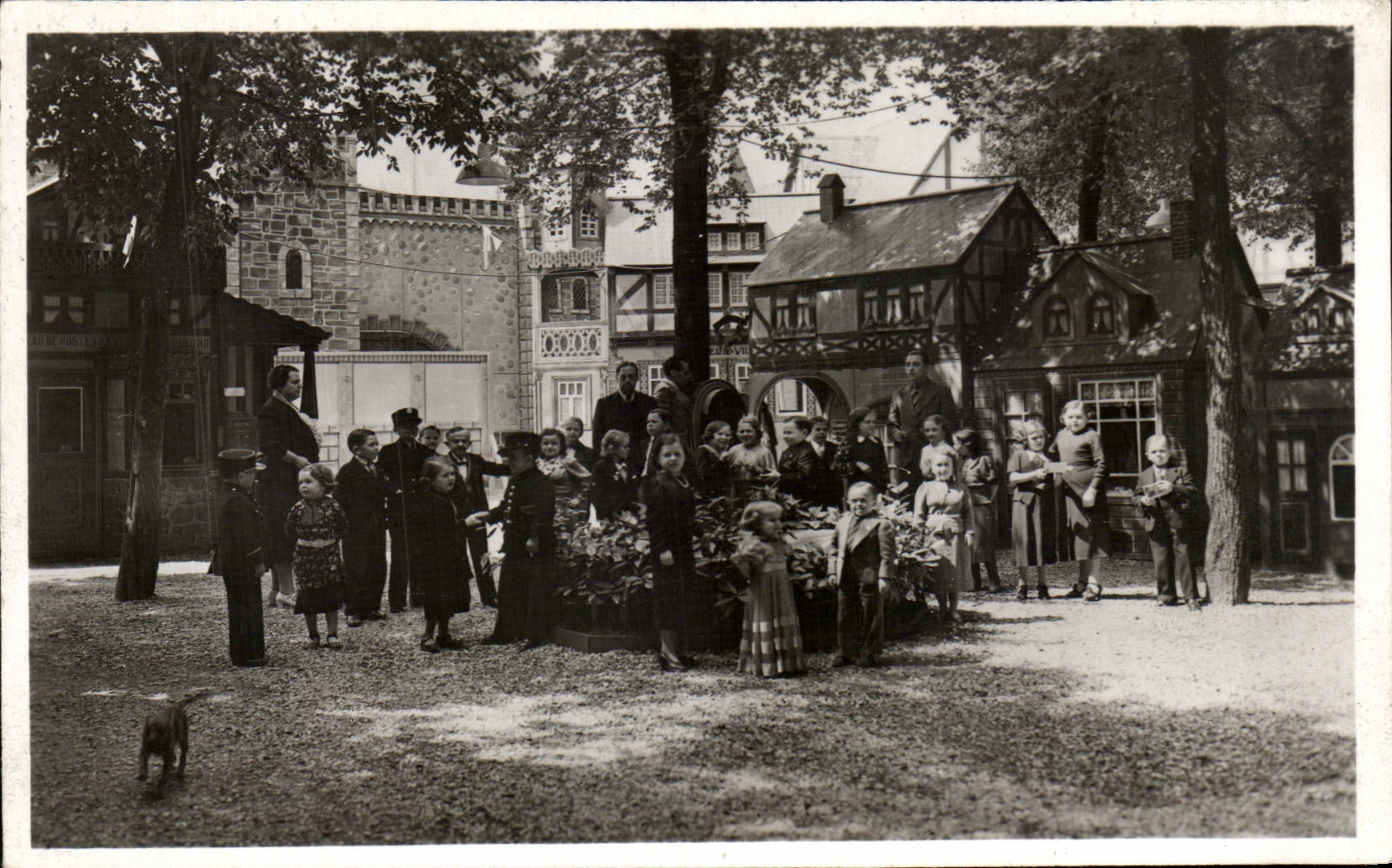 CPA Fair International Paris of the Kingdom of Lilliput Dwarves