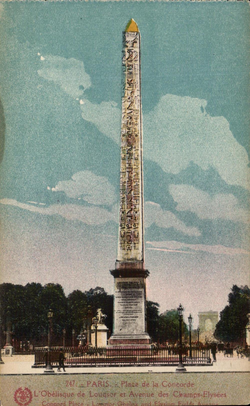 CPA Paris Place de la Concorde l'Obelisque de Louqsor et Avenue des Champs Elysees