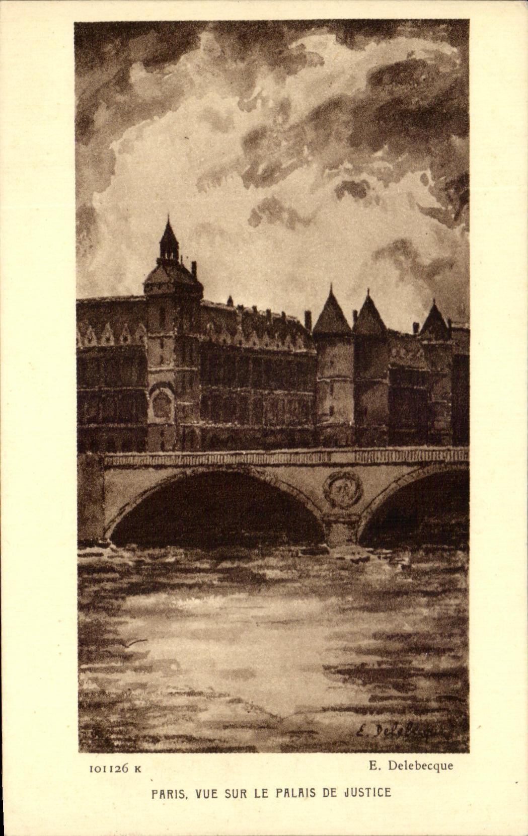 CPA Paris Seen On the Law courts