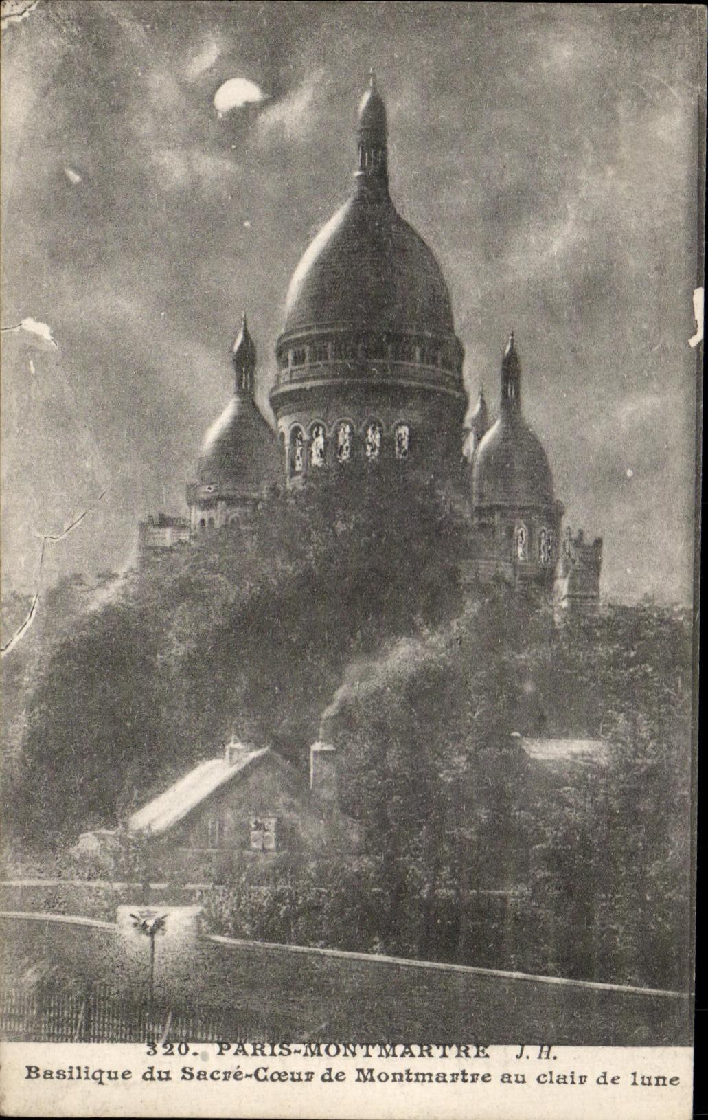 CPA Paris Momtmartre Basilica of the Sacring Heart of Montmartre to the Moonlight