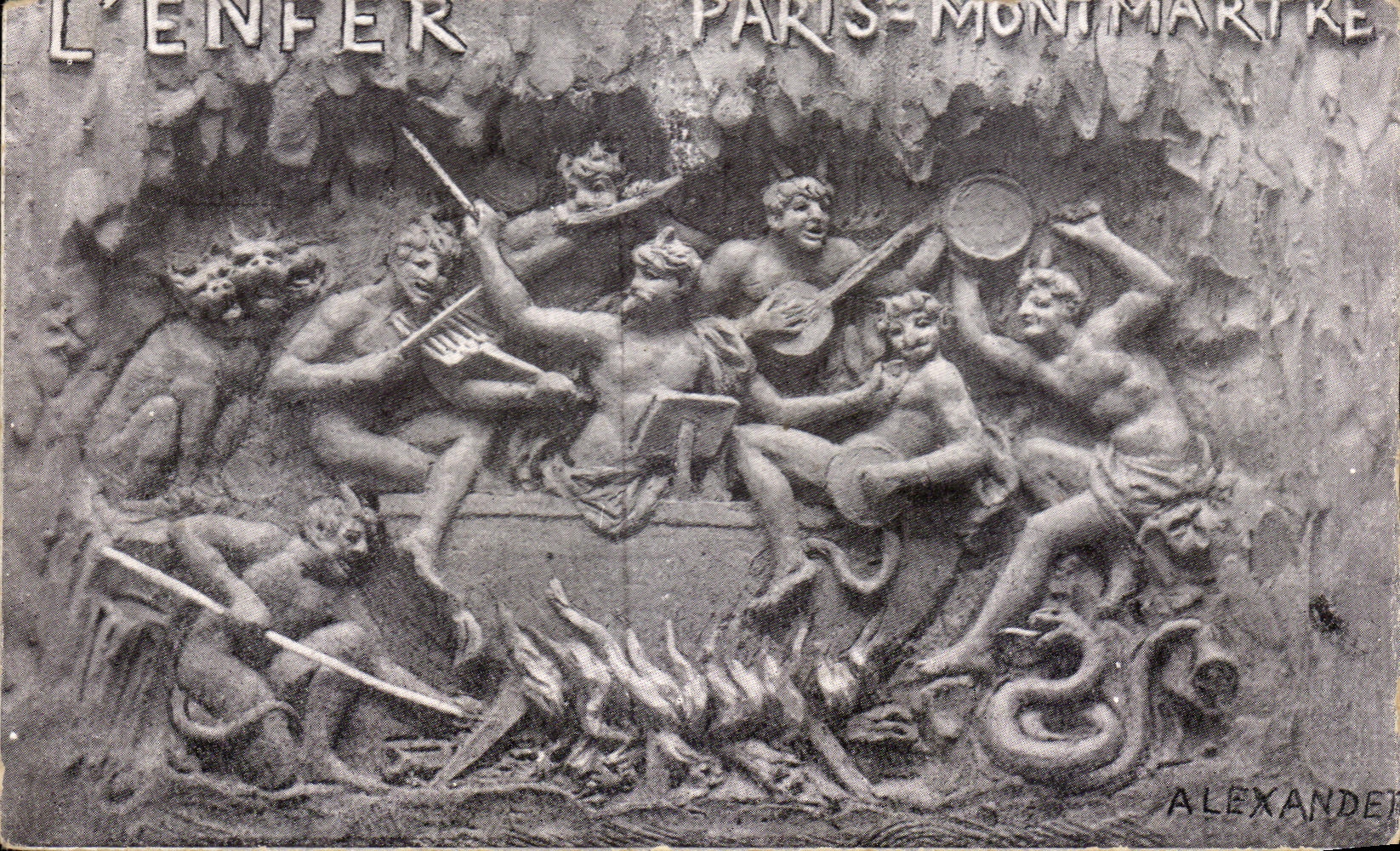 CPA the Hell Taken Montmartre Paris