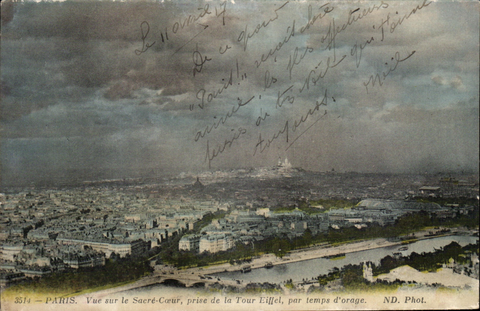 CPA Paris vista en el corazon de la consagracion tomado de la torre Eiffel por el clima tempestuoso