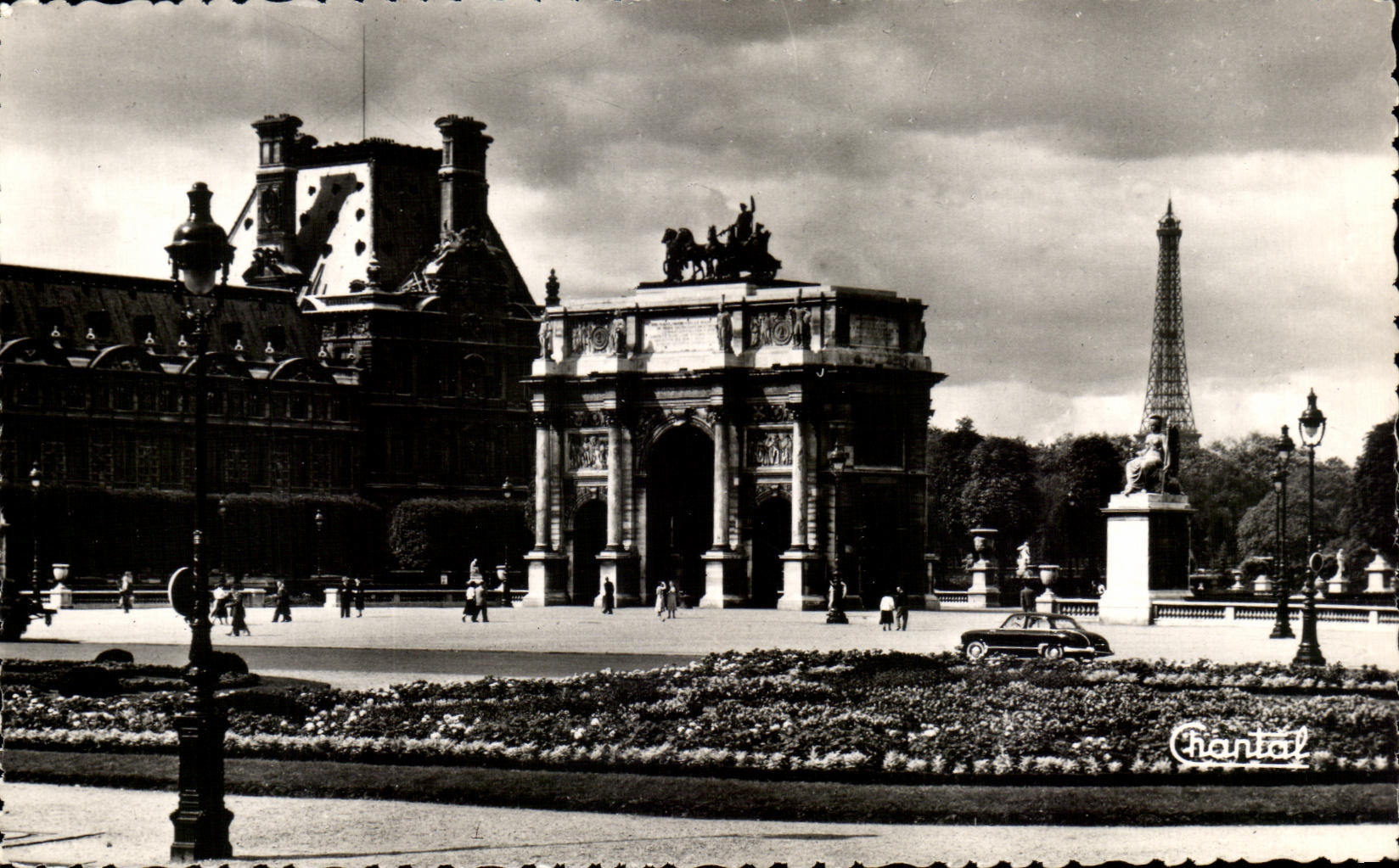 CPSM Paris the Carousel Louvre Eiffel Tower