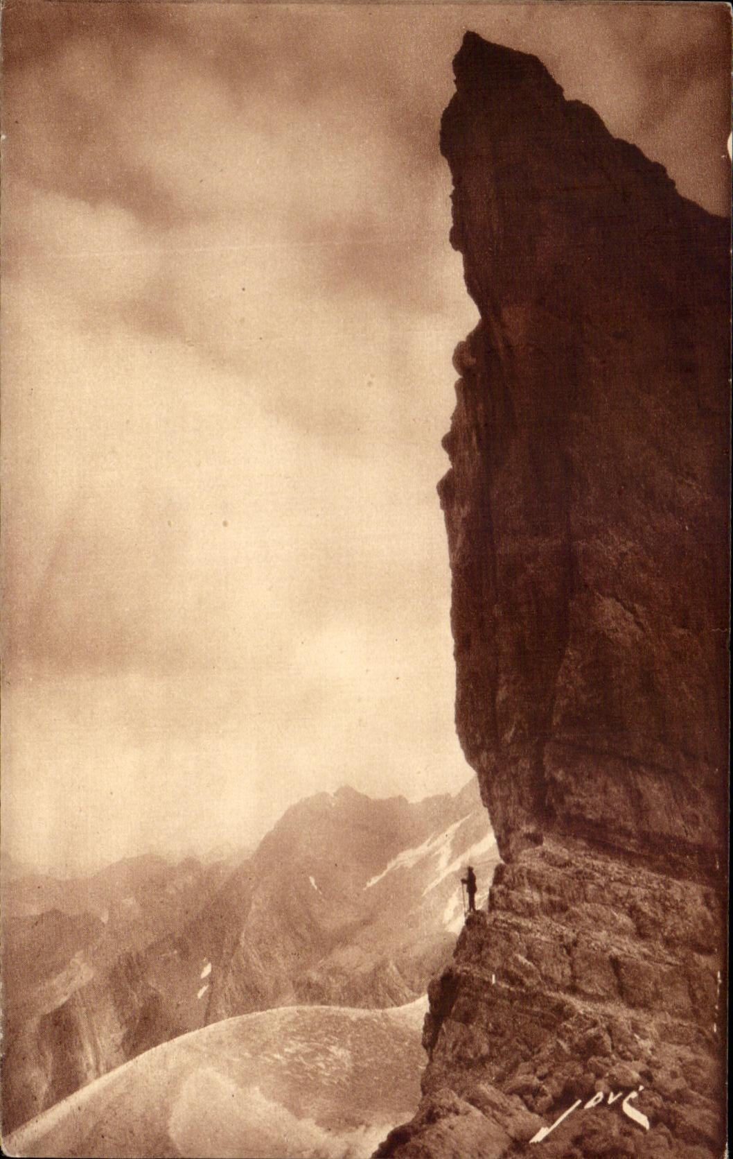 CPA Pyrenees La breche de Rolland Muraille cote sud Cirque de Gavarnie