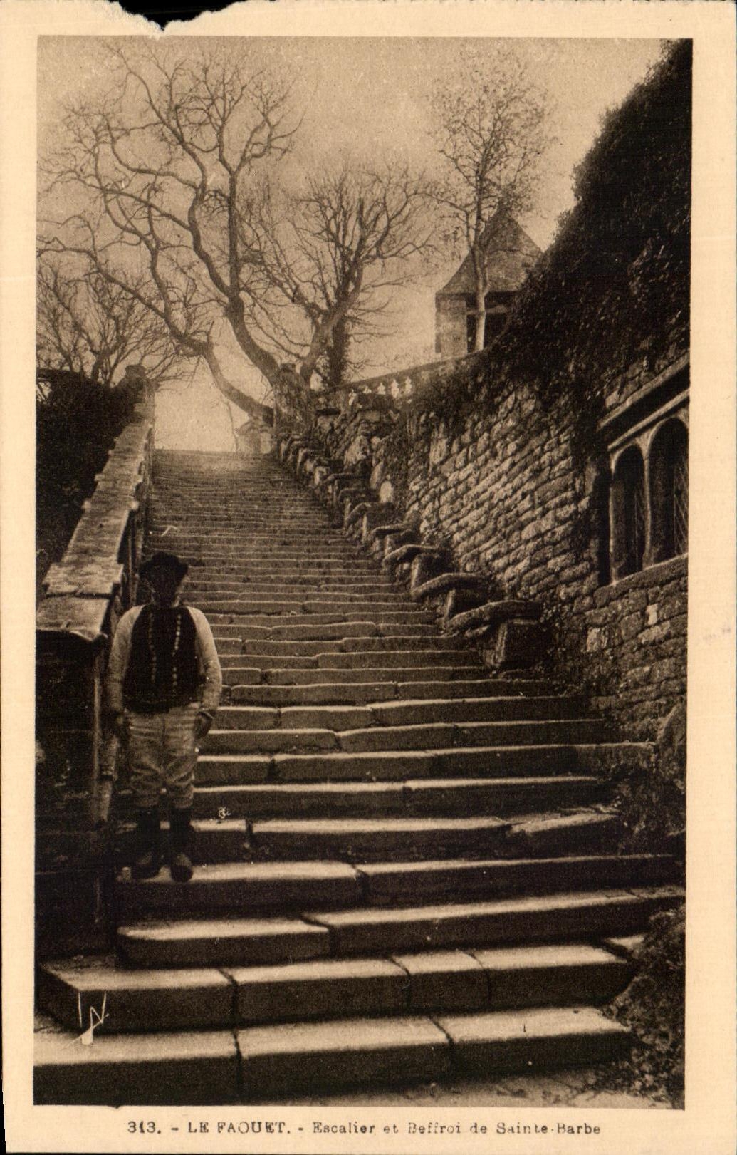 CPA Faouet Staircase and Beffroi of Saint Barb