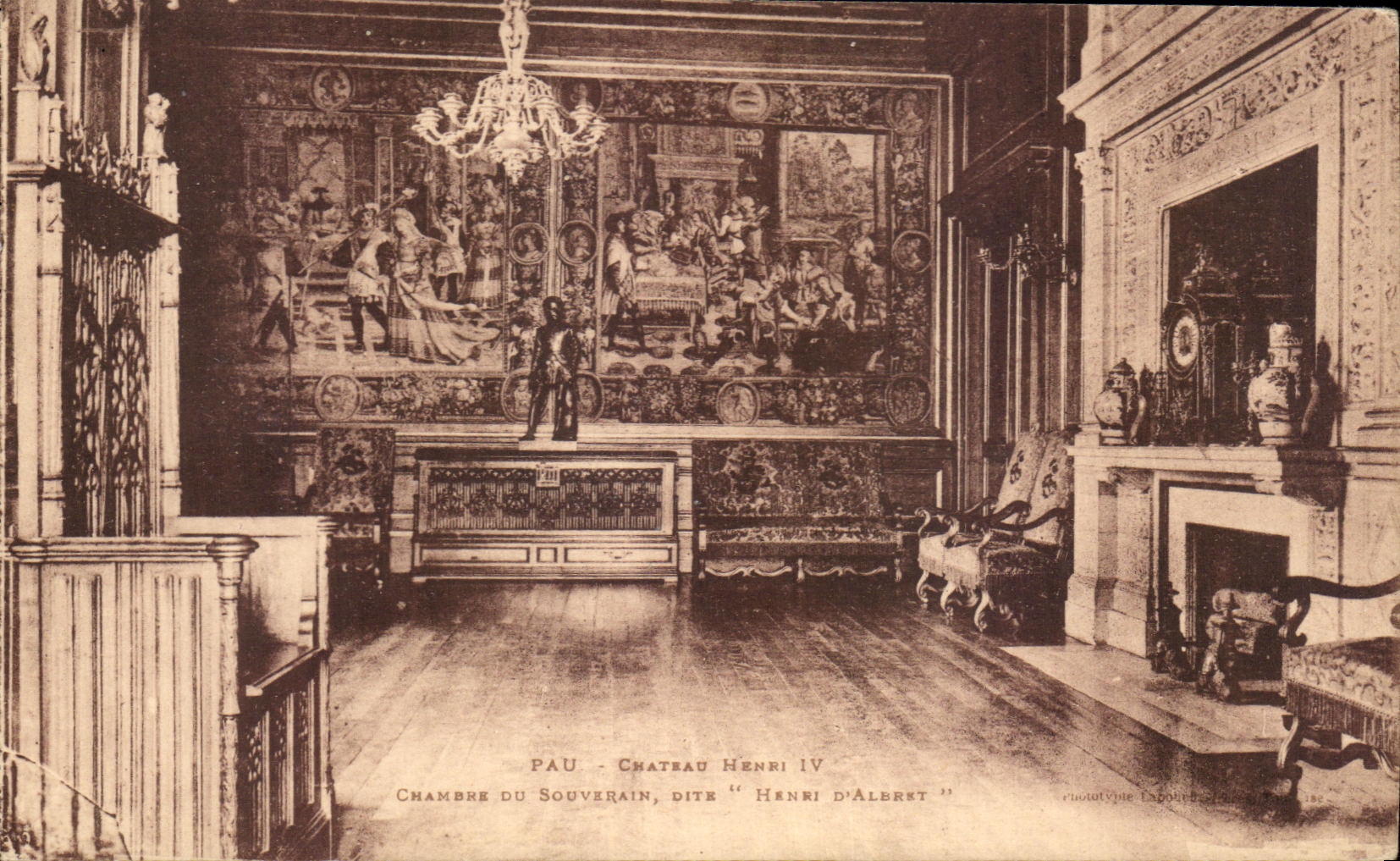 CPA Chateau Henri IV Pau Chambre du souvenir dite Henri d'Albert