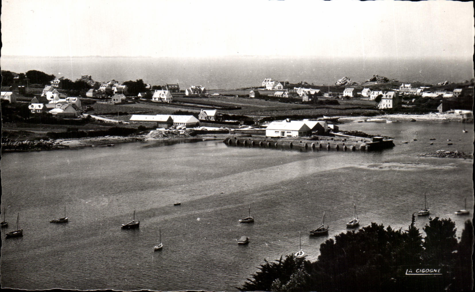 CPSM Primel Tregastel Large Fish ponds