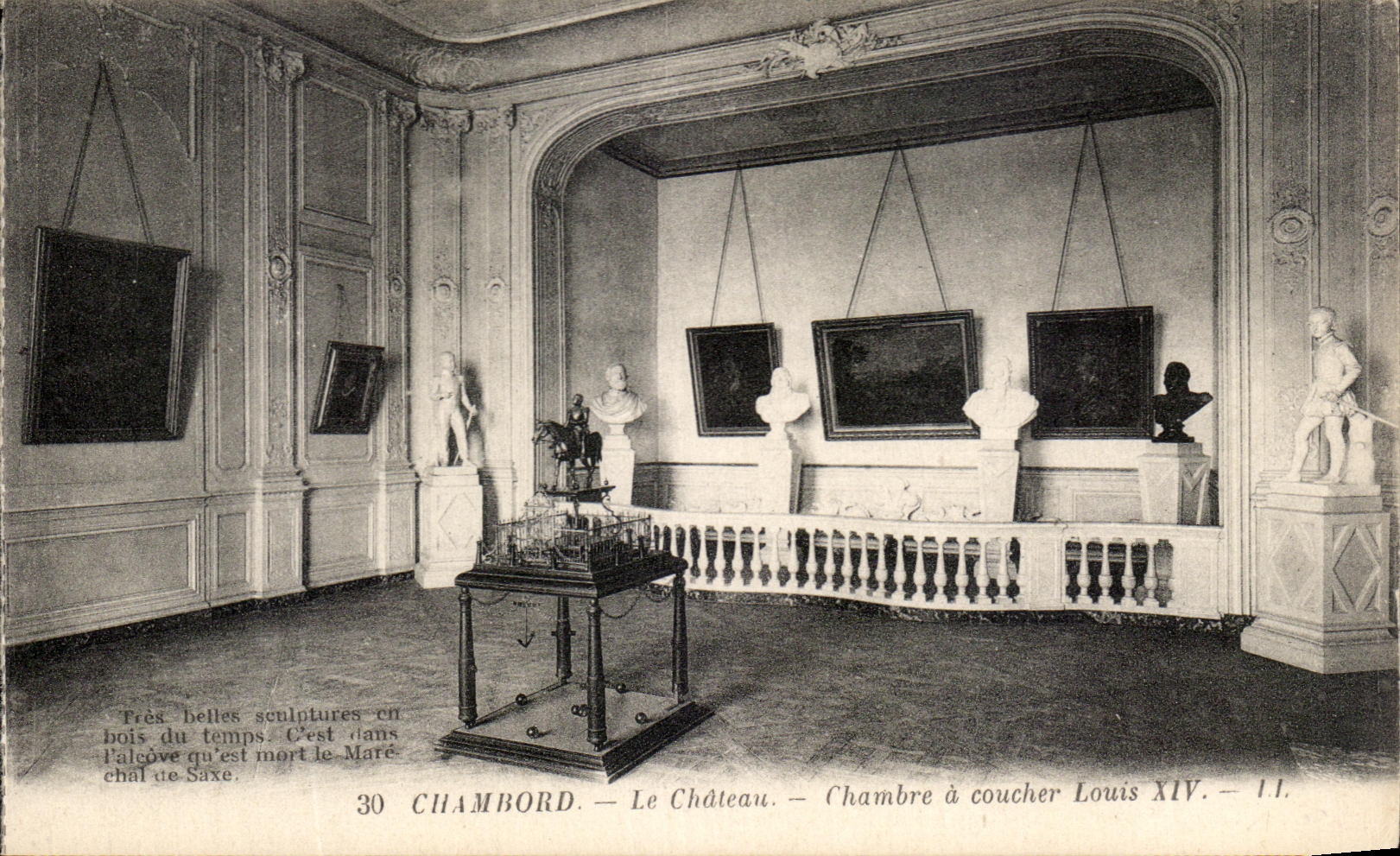 CPA Chambord Le Chateau Chambre a coucher de Louis XIV